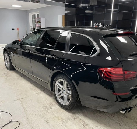 BMW Seria 5 cena 61000 przebieg: 256000, rok produkcji 2014 z Żychlin małe 154